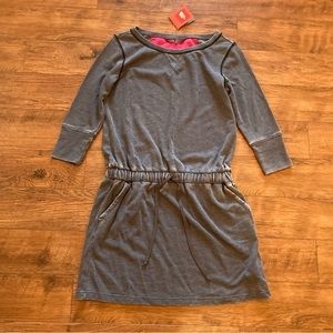 New The North Face Dress Size Medium Women’s Gray Retail $70 NWT